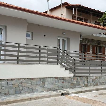 Chriselia Apartman Néa Róda Kültér fotó