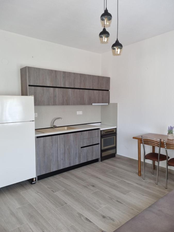 Chriselia Apartman Néa Róda Kültér fotó