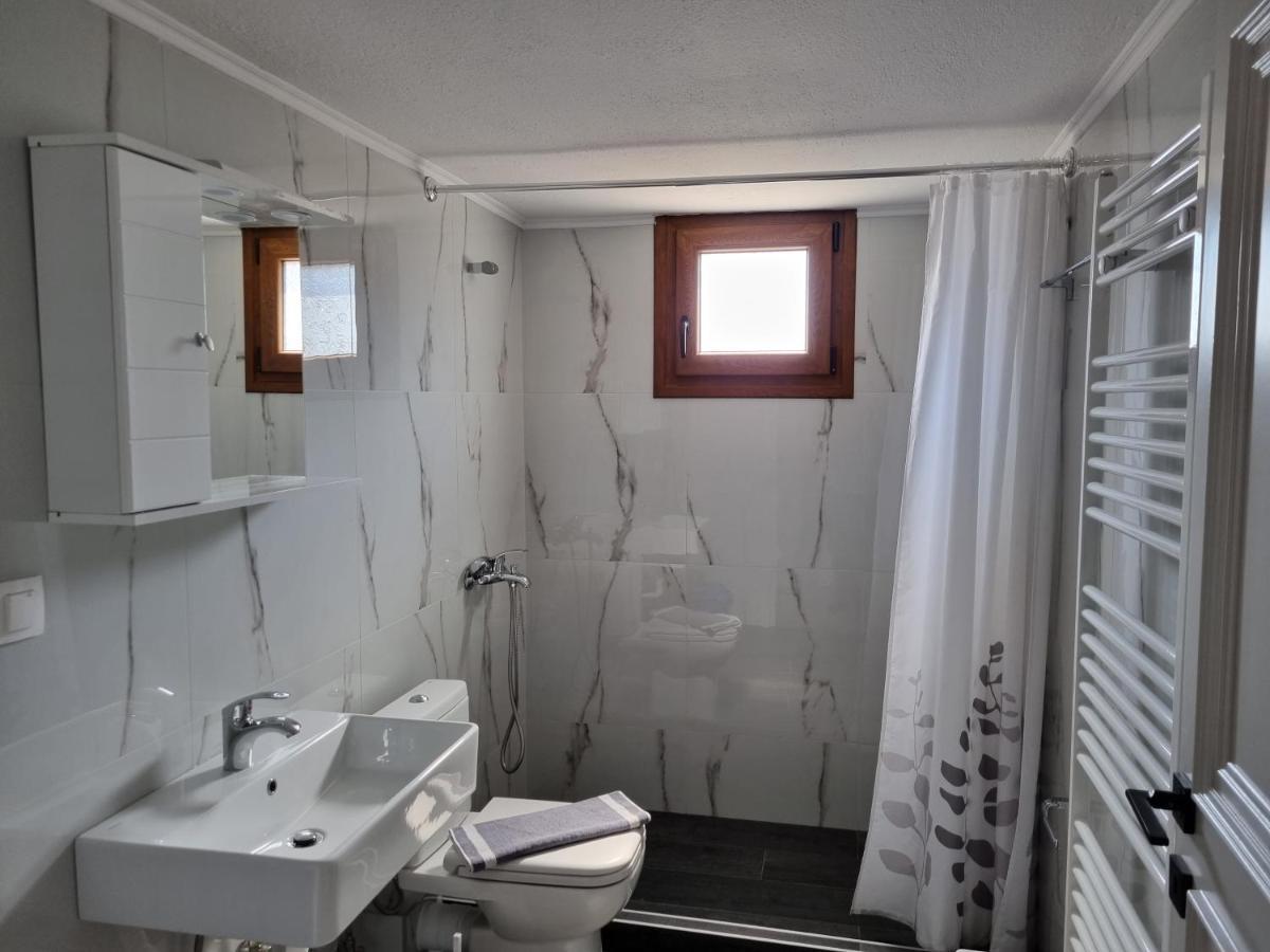 Chriselia Apartman Néa Róda Kültér fotó