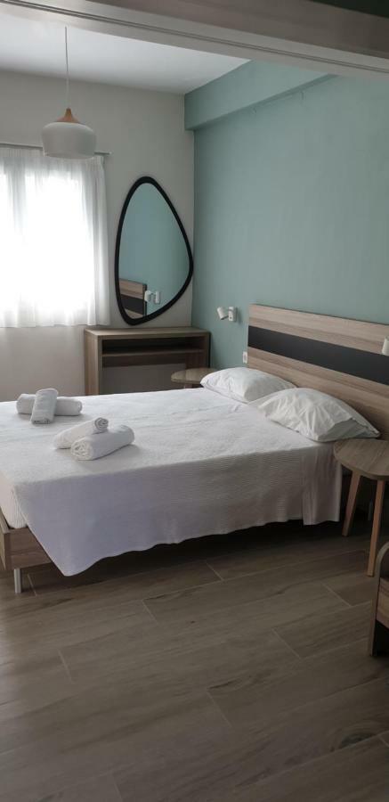 Chriselia Apartman Néa Róda Kültér fotó